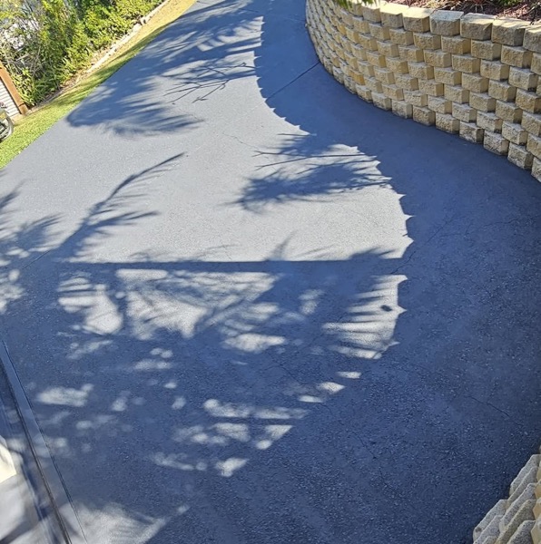 A sealed and coated driveway